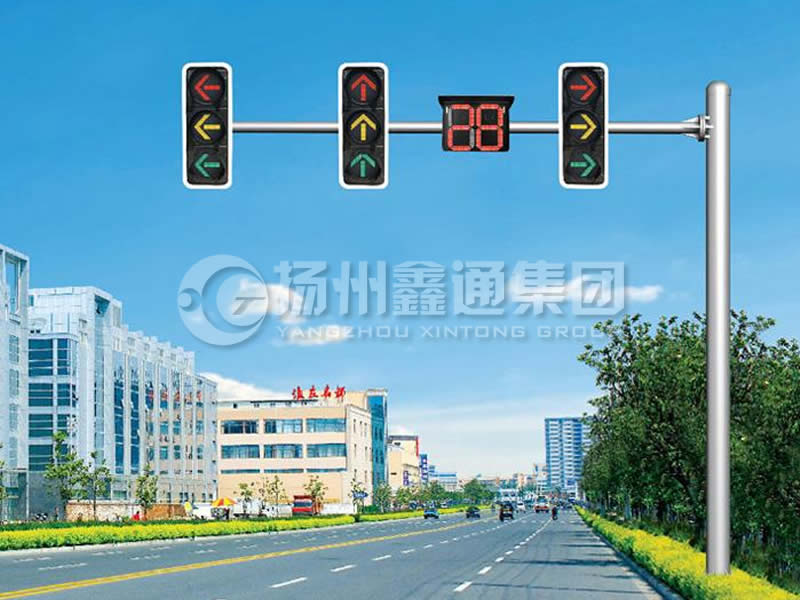 XHDG-012，L型等徑單臂信號(hào)燈桿