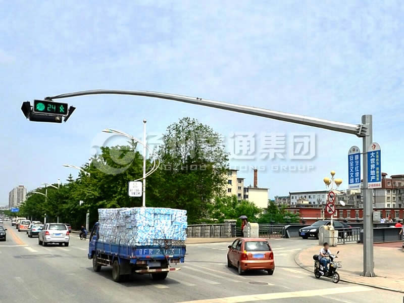 XHDG-048，吊籠式信號(hào)燈桿，吉林信號(hào)燈桿